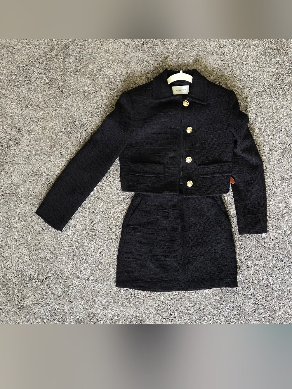 Aritzia Babaton Black Tweed Gold Button Blazer & Skirt Matching Set Sz 2
